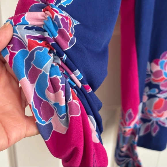 Susan Graver Fuchsia Blue Floral Liquid Knit Stretch Tunic Ruched L/S Sz 1X Top - Picture 3 of 9